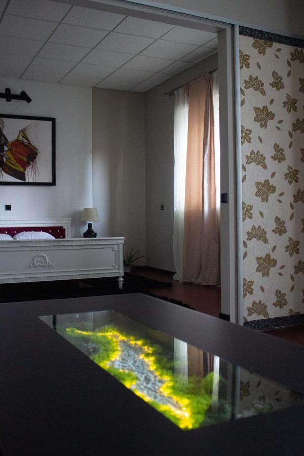 Yox Apartment 1 Oradea Exterior photo